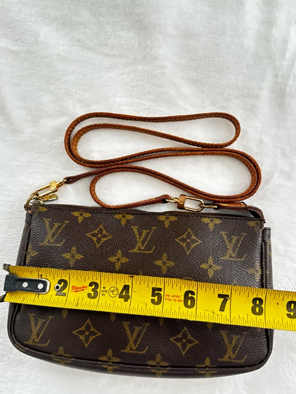 Louis Vuitton crossbody brown monogram canvas pochette removable strap bag - Picture 13 of 15